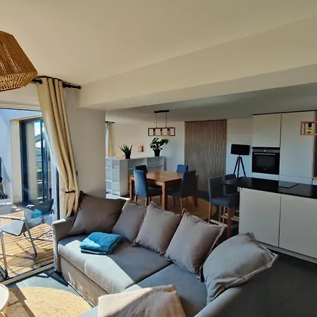 Logis Lina Apartman *